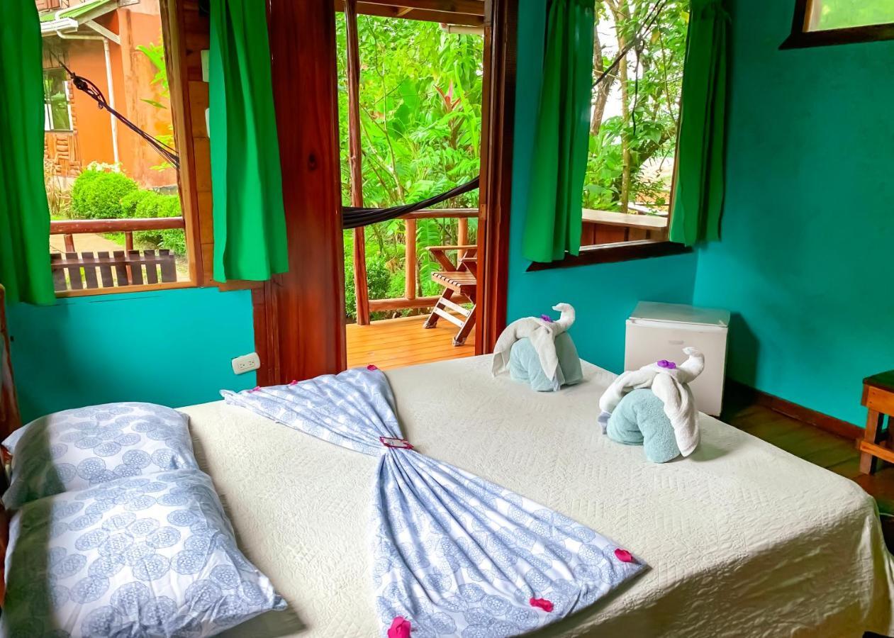 Cotingas Ocean View Villa Drakes Bay Екстериор снимка